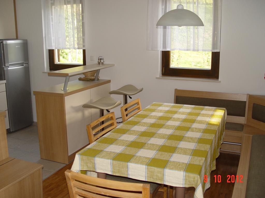 Holiday Home Baron Radece Exteriör bild